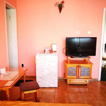 Kъща за гости садала 3* Несебър